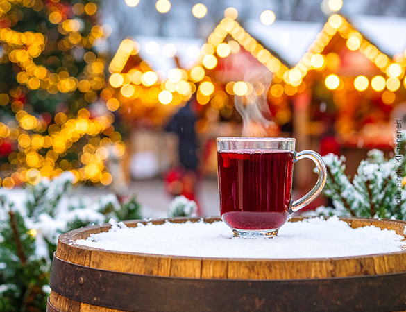 Weihnachtsmarkt - Adobe Firefly KI-generiert